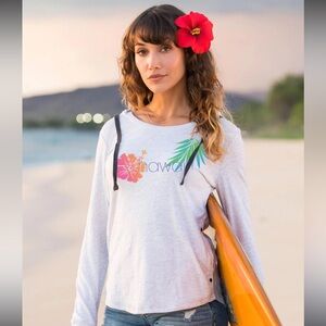 crazy shirts Women's Heather Gray Long Sleeve Harmony Hooded Tee l L